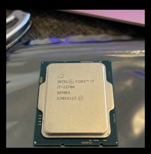 Used intel core i7 13700 - -,