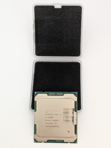 Intel core 6900k - core, sr2pb